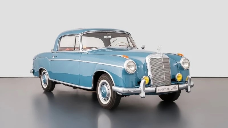 Редкое купе Mercedes-Benz 1960 года выпуска и соответствующий прицеп выставили на продажу (20 фото)2