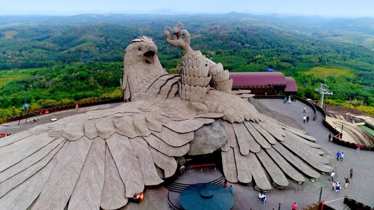Самая большая в мире скульптура птицы (7 фото)2