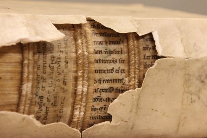 10 таинственных скрытых древних текстов, прочитанных при помощи современных технологий9