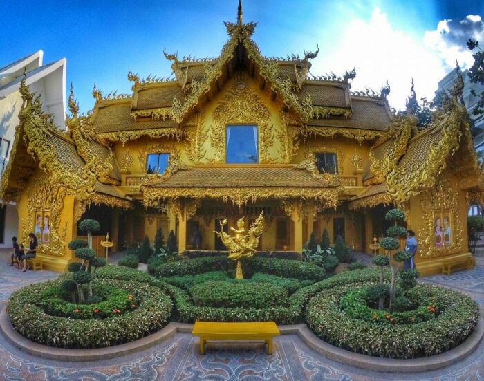 «Белый храм» Таиланда, который выглядит как божественный подарок с небес16
