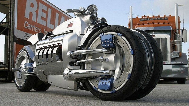 Самые резвые мотоциклы в мире (12 фото)11