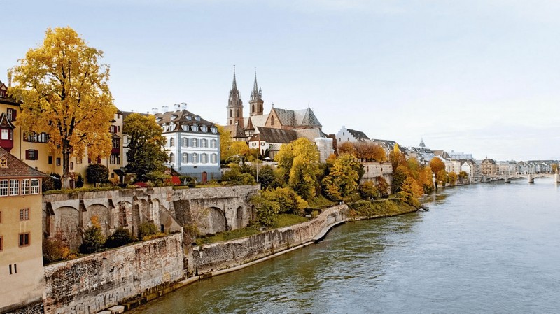 Десять самых красивых и незабываемых городов Швейцарии9