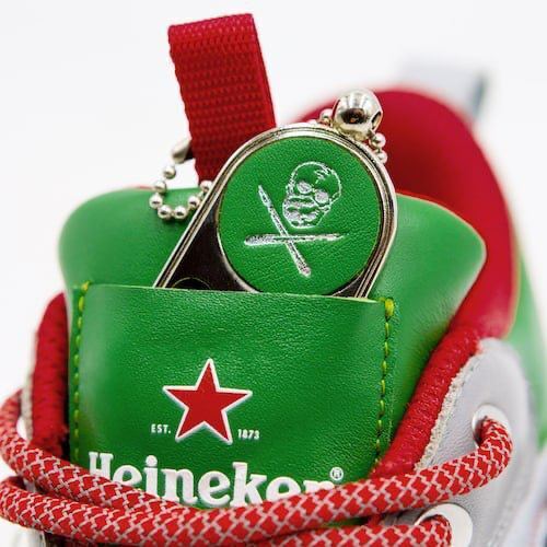 Heineken выпустила кроссовки с пивом в подошве6
