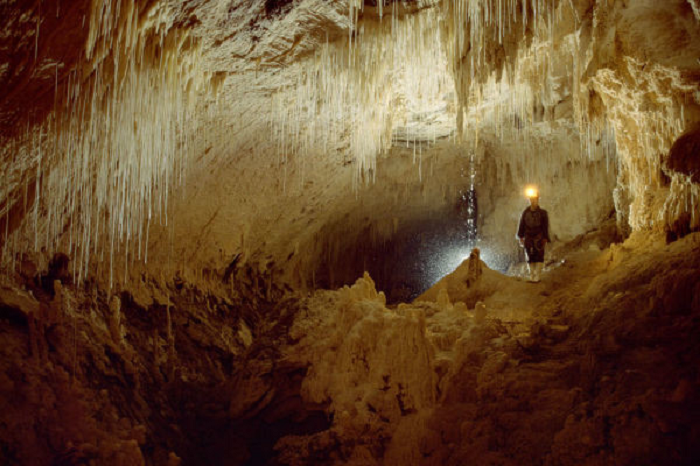 Волшебный свет под землёй: в чём феномен пещеры Вайтомо4