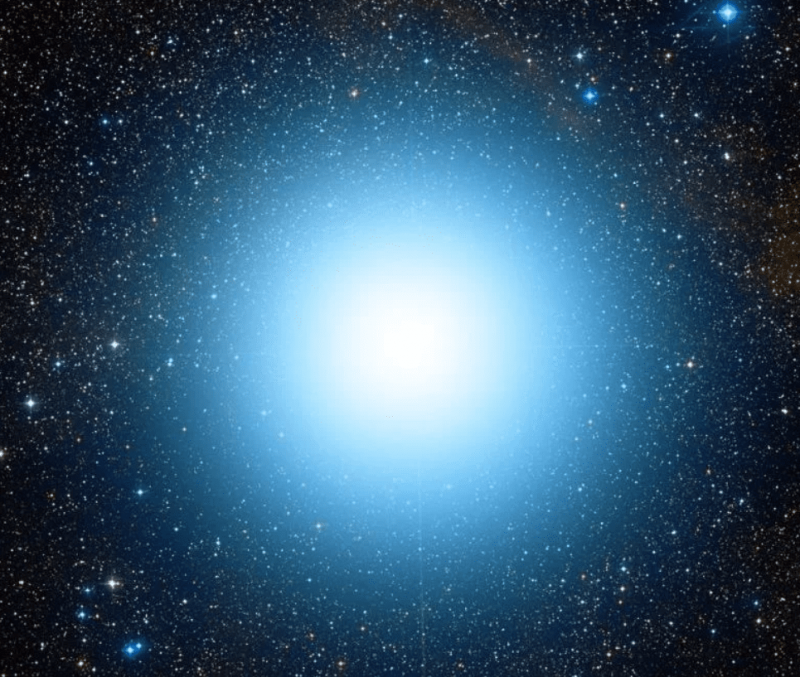 10 самых красивых звезд в космосе8