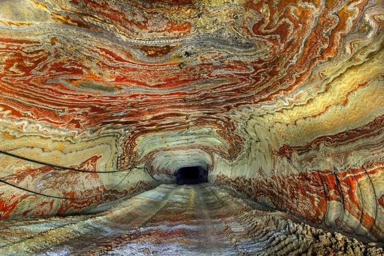 Психоделическая соляная пещера под Екатеринбургом2