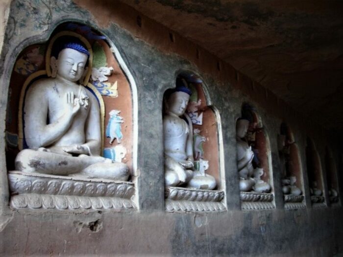 «Храм Лошадиного копыта»: тайны и легенды скальной святыни буддистов9