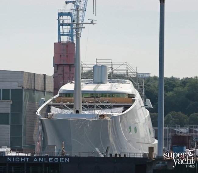 Российский миллиардер купил самую большую яхту в мире (6 фото + видео)1